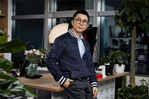 杨伟东:下一个十年,我们应该服务好年轻人